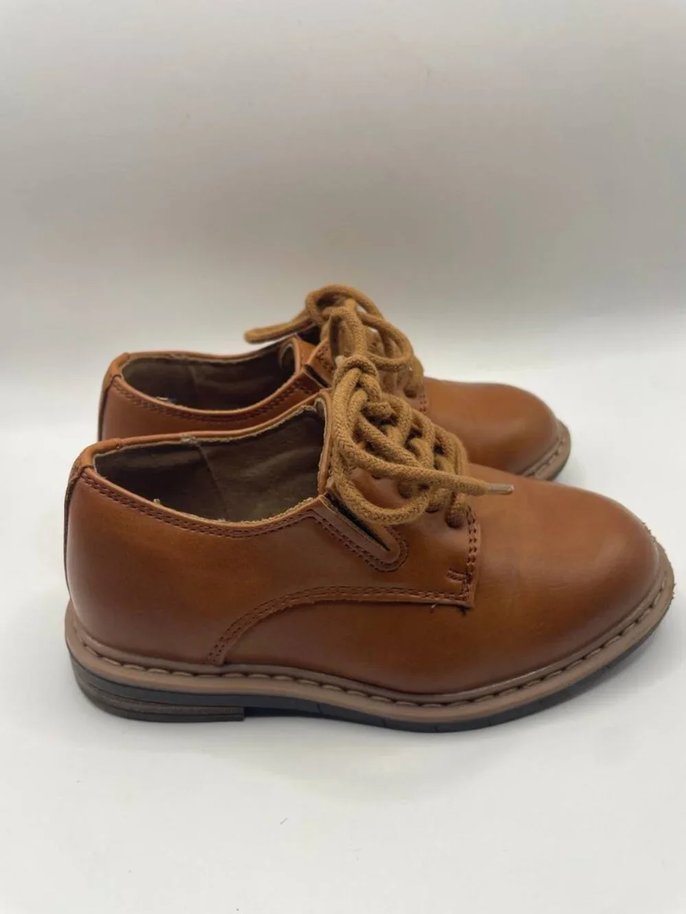 Kenneth Cole classic lace